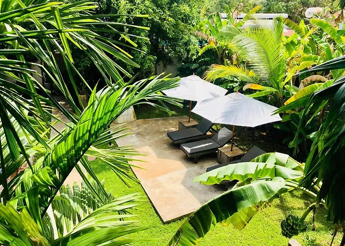 Casa *